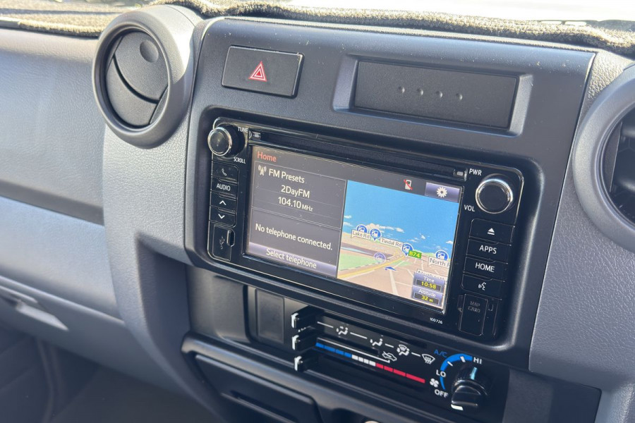 2023 Toyota LandCruiser VDJ76R WorkMate SUV Image 6