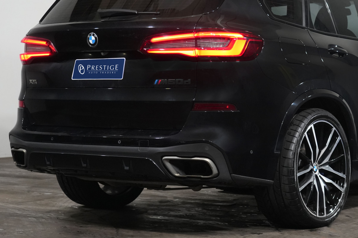 2019 BMW X5 M50d SUV