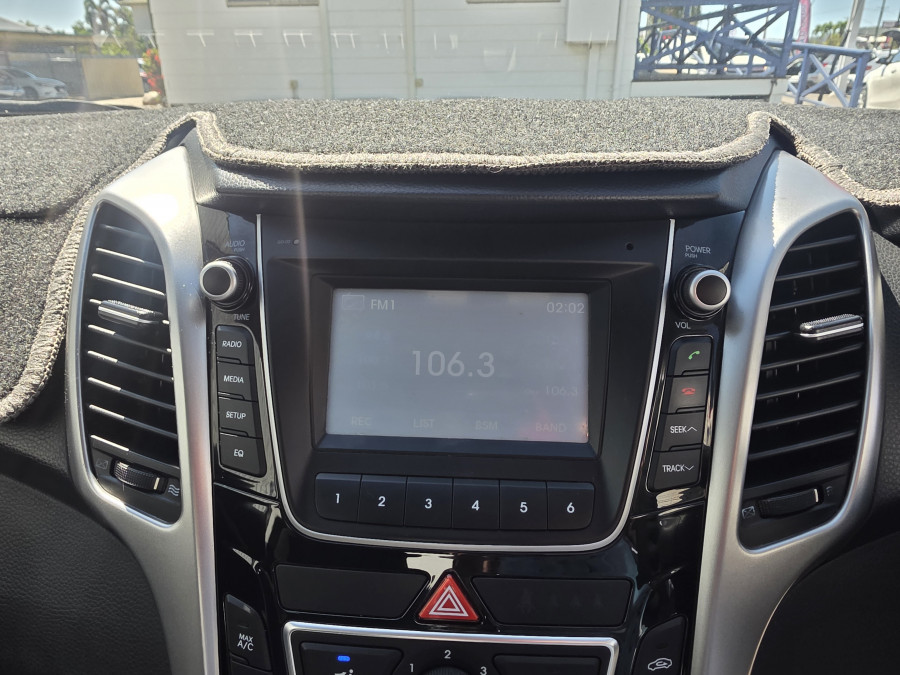 2015 MY16 Hyundai i30 GD3 Series II Active Hatch Image 19