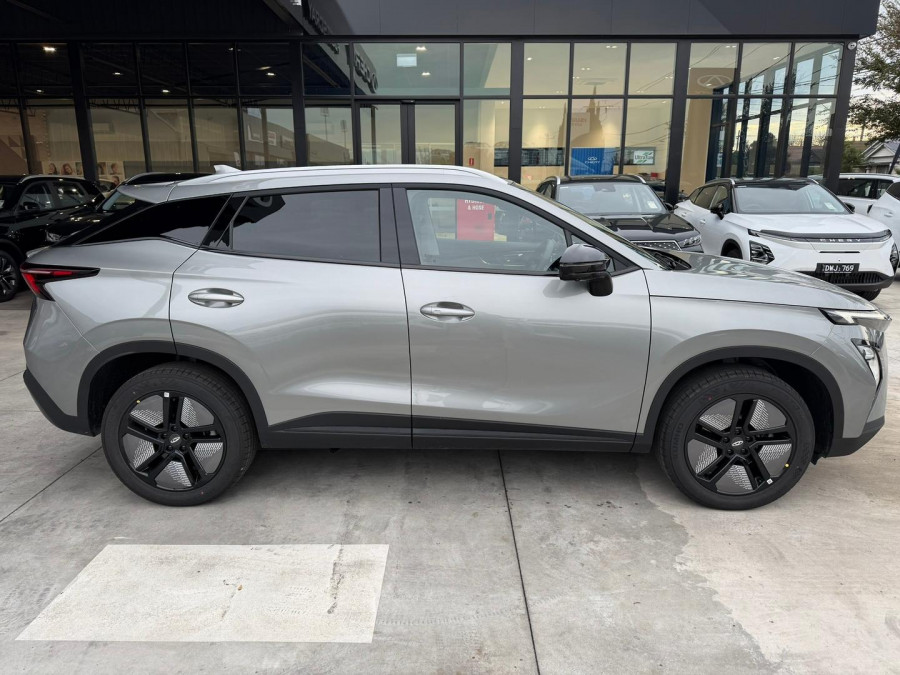 2026 Chery E5  Ultimate SUV Image 8