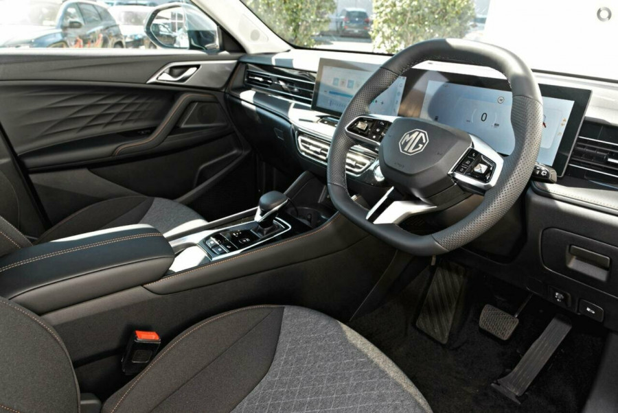 2024 MY24.5 MG HS AS33 Vibe SUV Image 6
