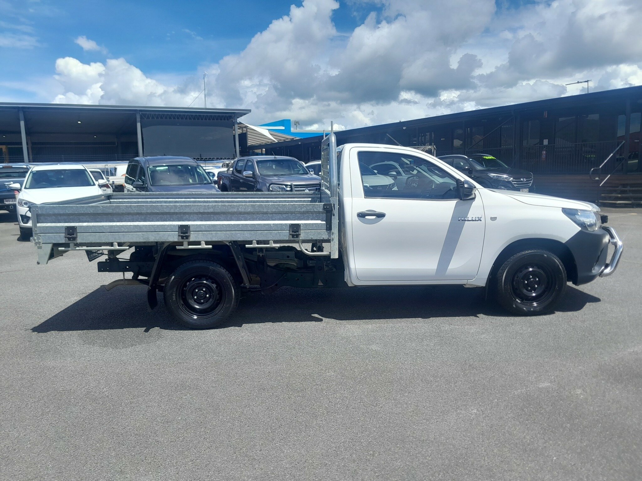 2018 Toyota Hilux GUN122R Workmate 4x2 Cab Chassis Image 8