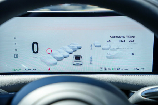 2025 MG IM5 P12L Premium Hatch Image 19