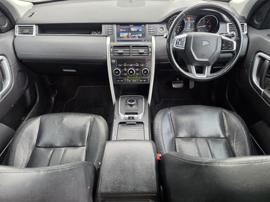 2017 Land Rover Discovery Sport L550 TD4 HSE SUV Image 13