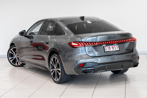 2025 Audi A5 B10 TFSI 150kW S line Sedan image 2