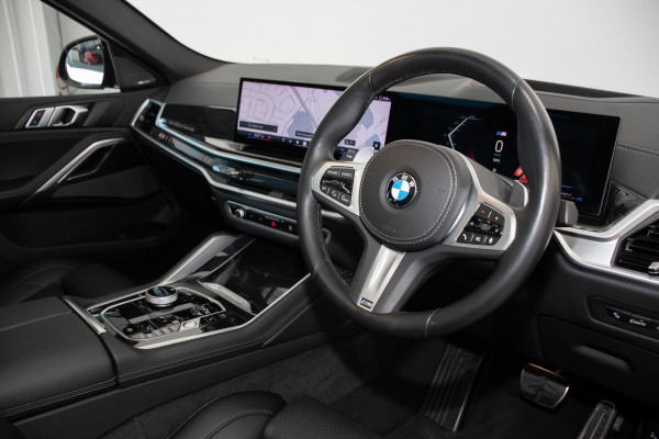 2024 BMW X6 G06 LCI xDrive30d M Sport SUV image 6