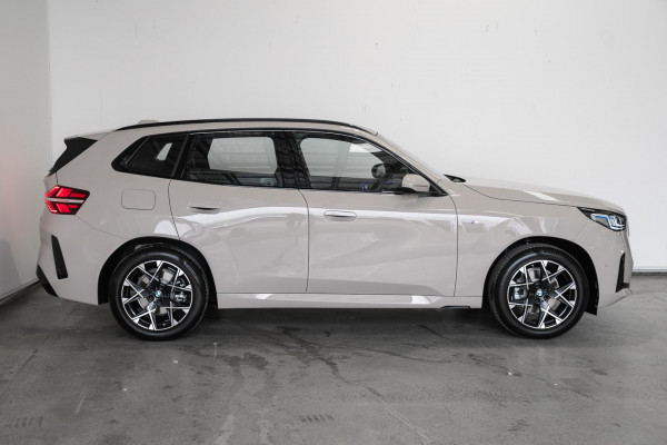 2026 BMW X3 G45 20 xDrive SUV image 3
