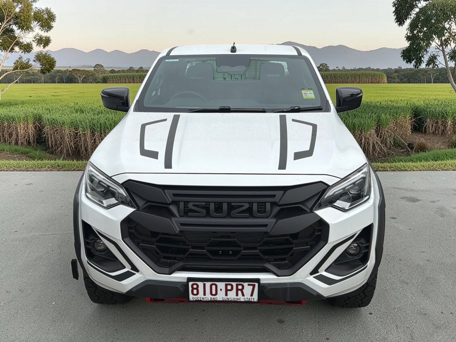 2025 MY24 Isuzu D-MAX RG BLADE Ute Image 2