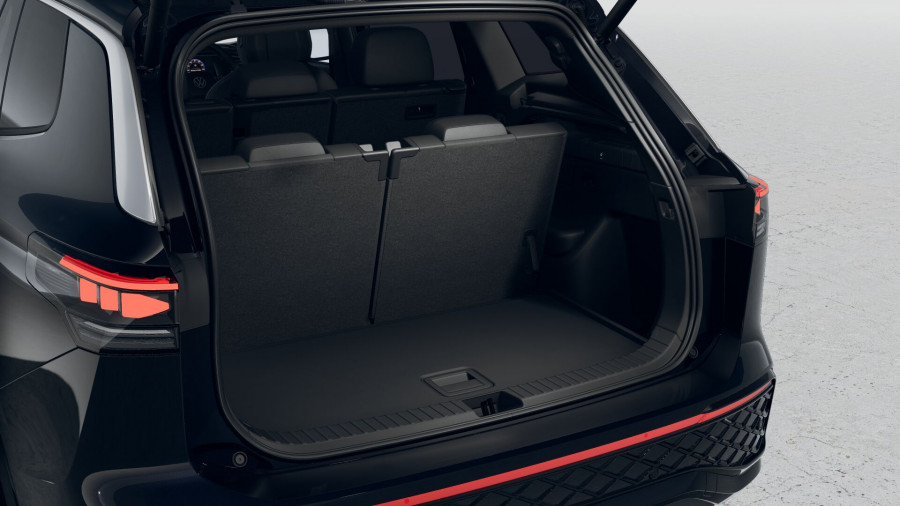 2025 MY26 Volkswagen Tayron R4 195TSI R-Line SUV Image 6