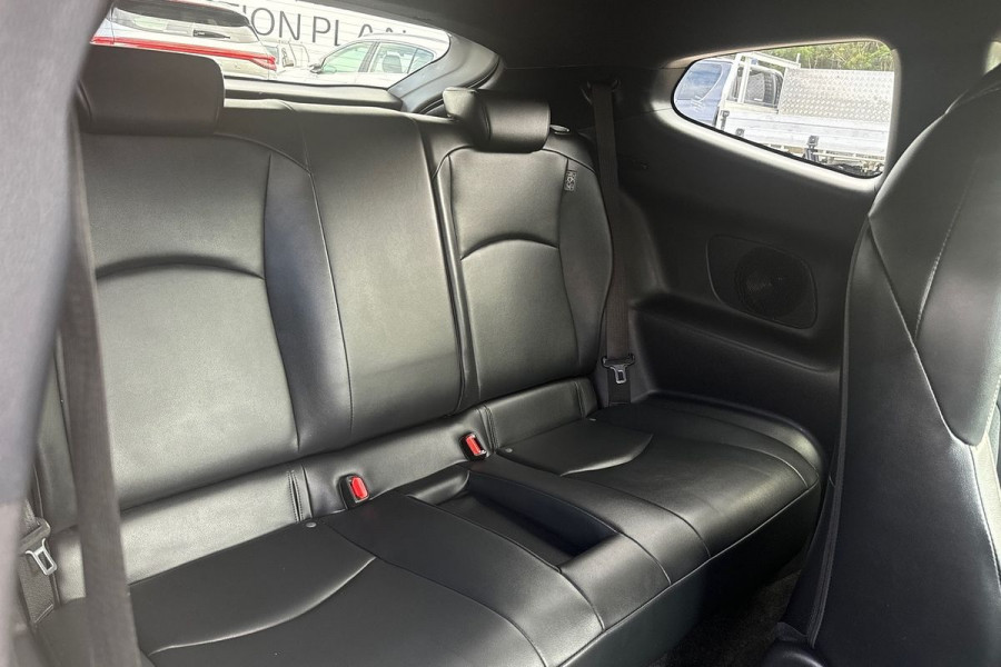 2021 Toyota Yaris GXPA16R GR Hatch Image 8