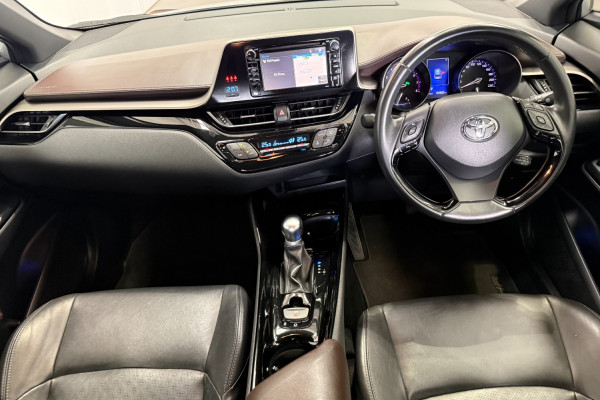 2019 Toyota C-HR NGX50R Koba SUV Image 14