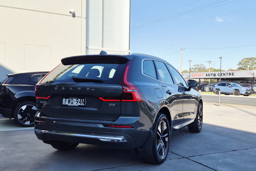 2026 Volvo XC60 UZ Plus B5 Bright SUV