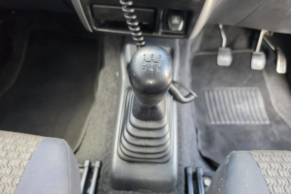 2012 Suzuki Jimny SN413 T6 Sierra SUV Image 16