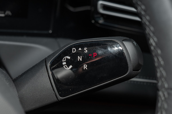 2026 Volkswagen Tiguan 150TSI eHybrid Elegance SUV image 13