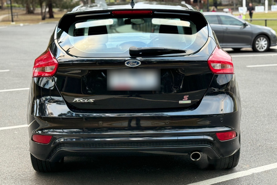 2016 Ford Focus LZ Sport Hatch Image 6