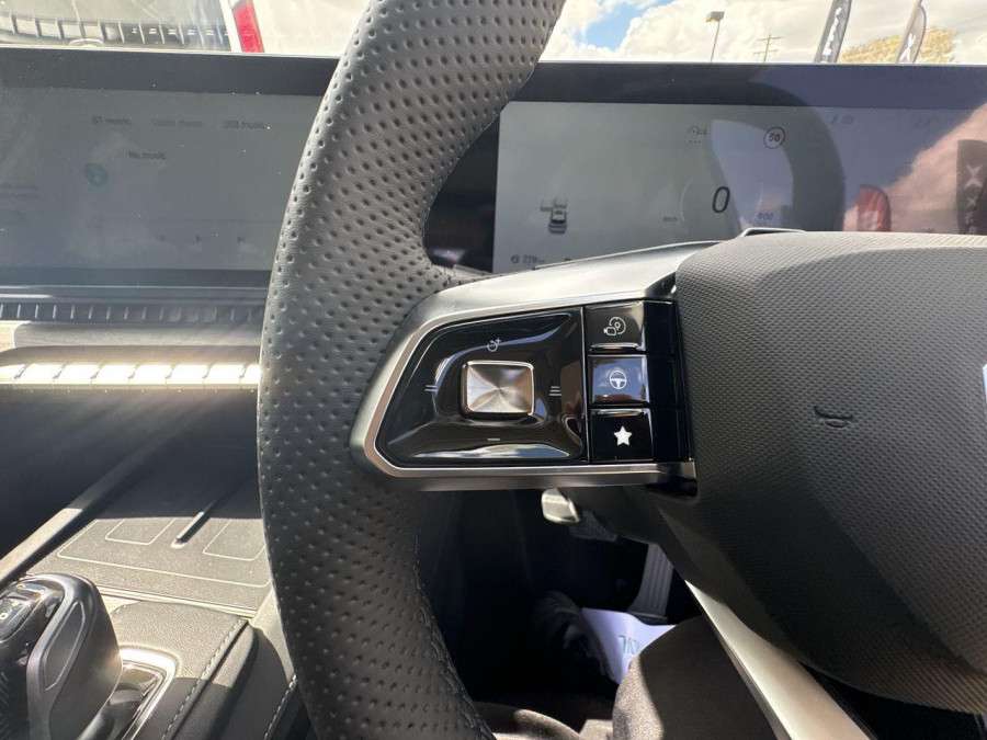 2025 MG QS IS31 Essence SUV Image 27