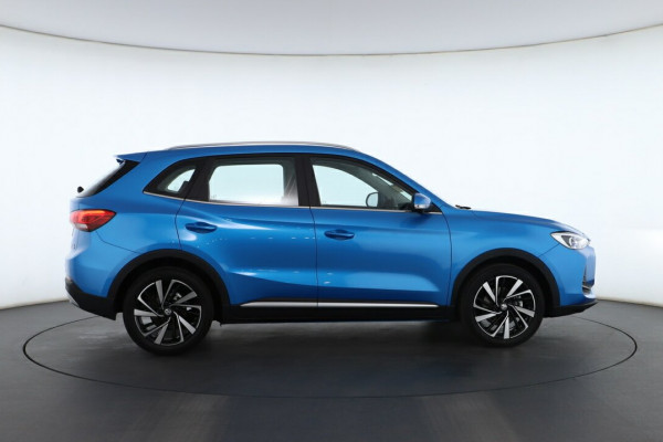 2025 MG ZS ZS32 Essence Turbo SUV Image 4