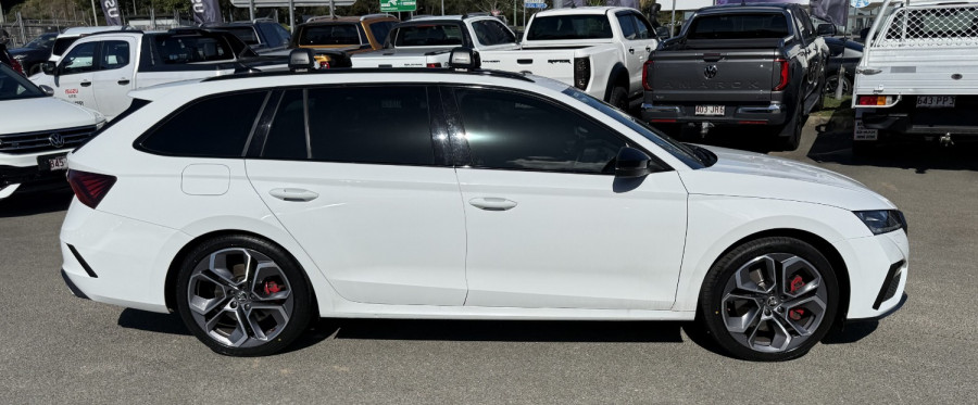 2023 MY23.5 Skoda Octavia NX RS SUV Image 11