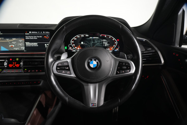 2022 BMW X6 M50i Coupe Image 15