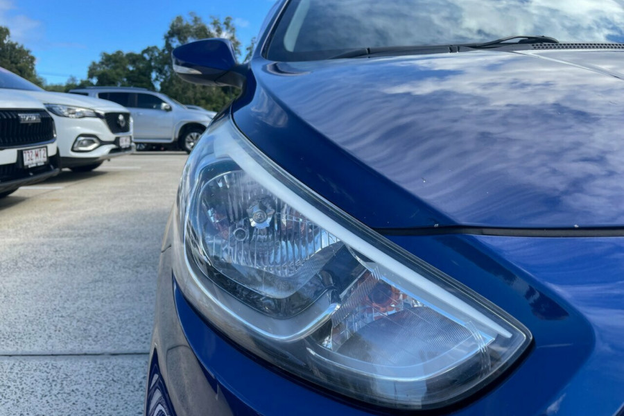 2015 MY16 Hyundai Accent RB3 Active Hatch Image 11