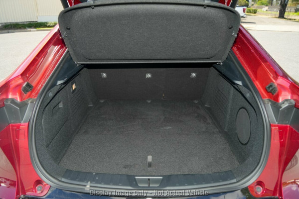 2026 Mazda 6e  E35 Atenza Hatch Image 10