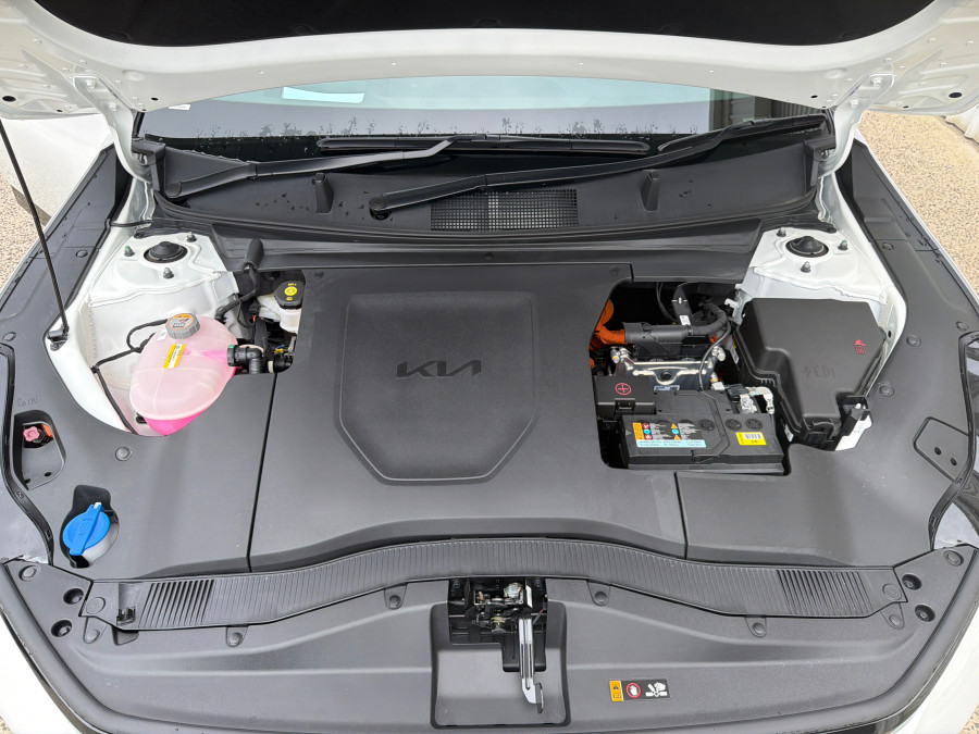 2026 Kia EV4  GT-Line Long Range Sedan Image 14