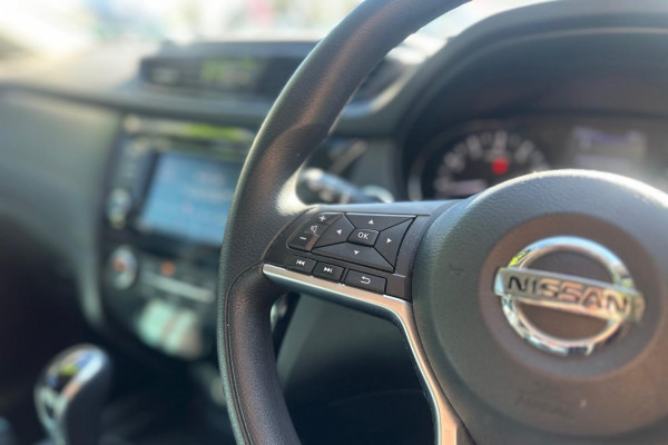 2022 Nissan X-Trail T32 ST SUV Image 16