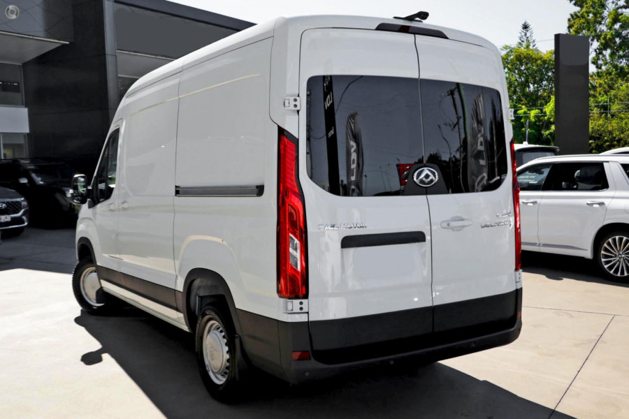 2026 MY24 LDV Deliver 9  MWB Mid Roof Bus Image 12