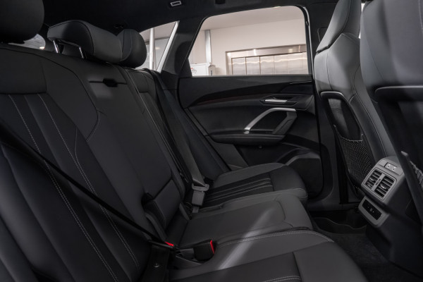 2025 Audi Q5 GU TDI 150kW Sport SUV image 9