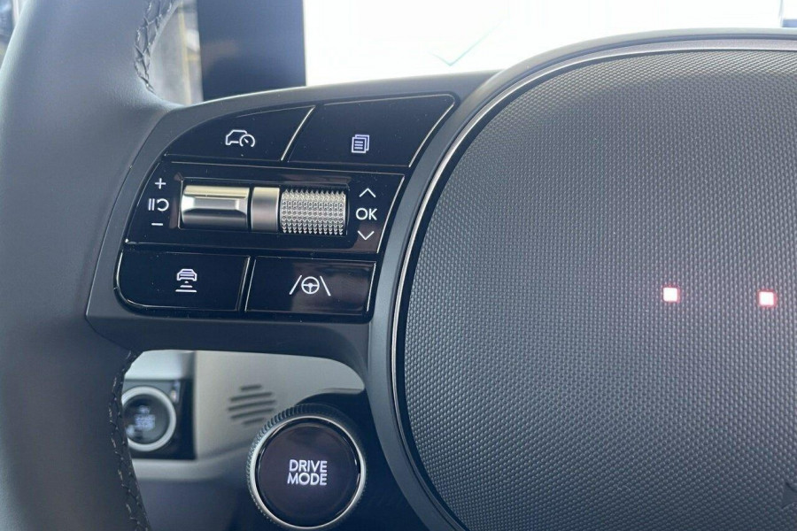 2023 Hyundai IONIQ 6 CE.V1 Epiq Sedan Image 31
