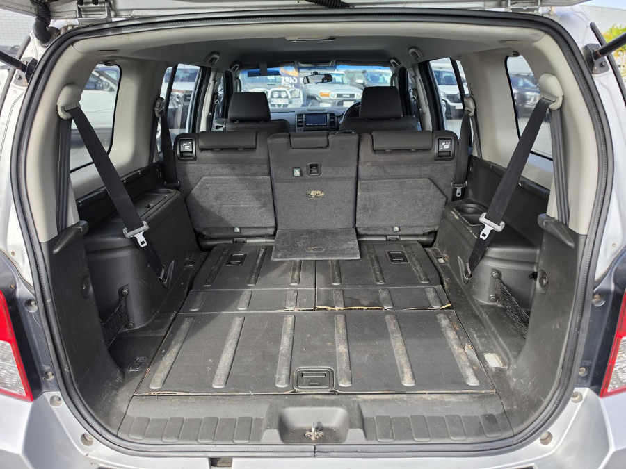 2008 Nissan Pathfinder R51 ST SUV Image 16