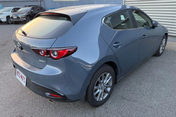 2021 Mazda 3 BP Series G20 Pure Hatch Image 2