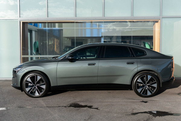 2026 Volvo ES90  Plus Single Motor Sedan Image 7