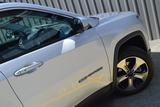 2018 Jeep Compass Limited 27 of 27