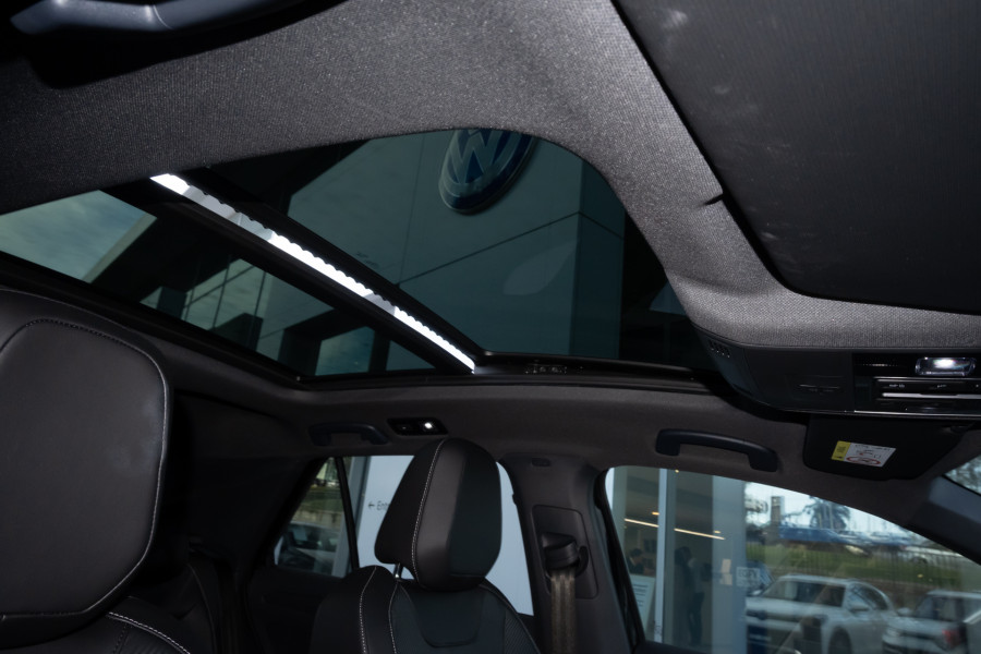 2025 Volkswagen T-Roc D11 140TSI R-Line SUV Image 11