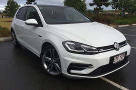 Volkswagen Golf 110TSI Highline 7.5