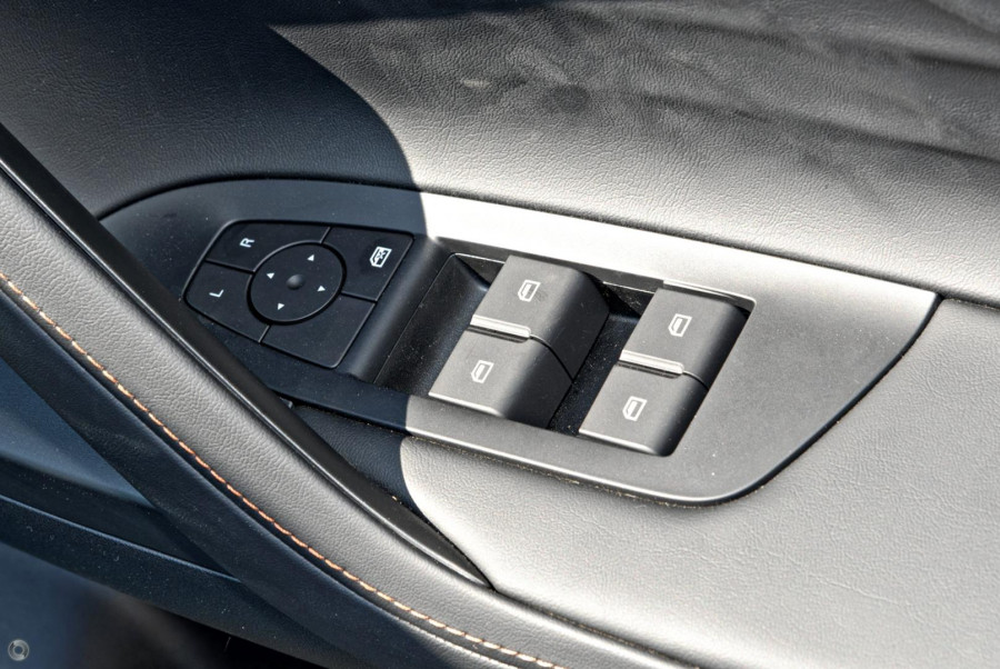2025 MG HS AS33 Excite SUV Image 15