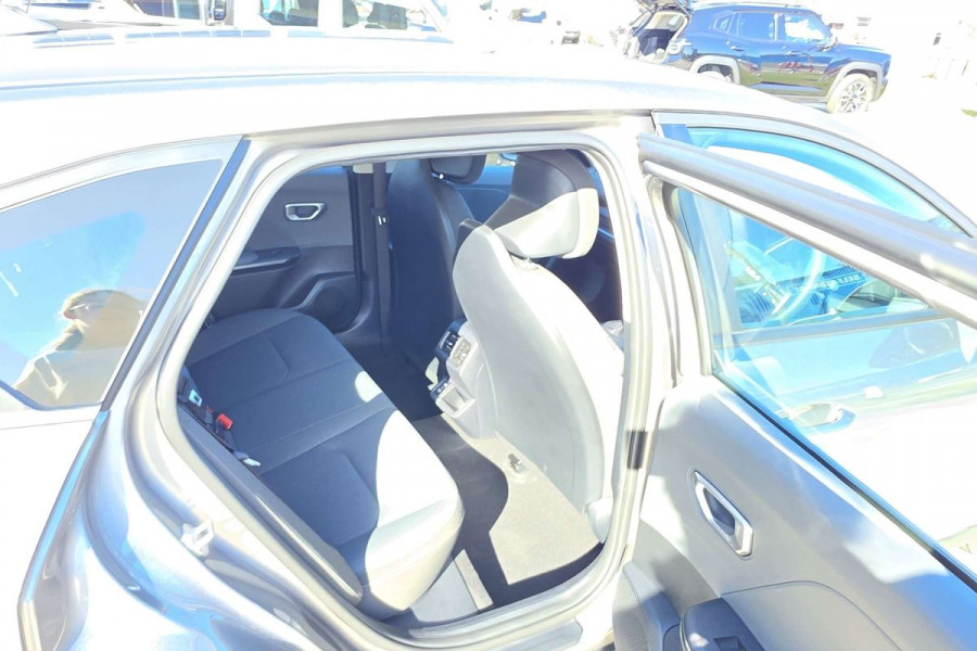 2025 MY26 Kia K4 CL4m S Hatch Image 13