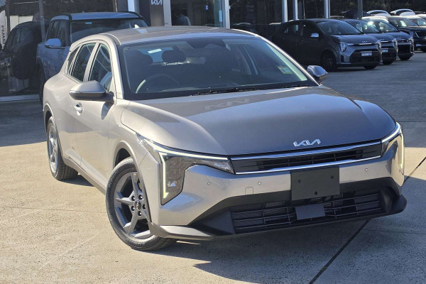 2025 MY26 Kia K4 CL4m S Hatch Image 1