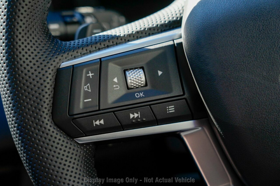 2025 Mitsubishi Outlander ZM LS SUV Image 8