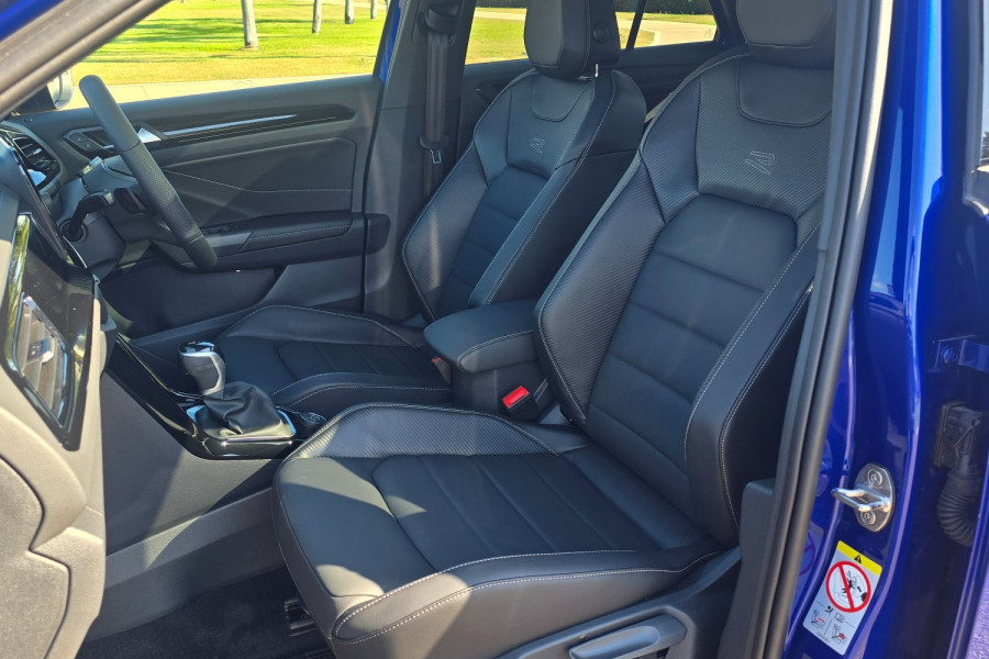 2024 MY25 Volkswagen T-Roc D11 140TSI R-Line SUV Image 9