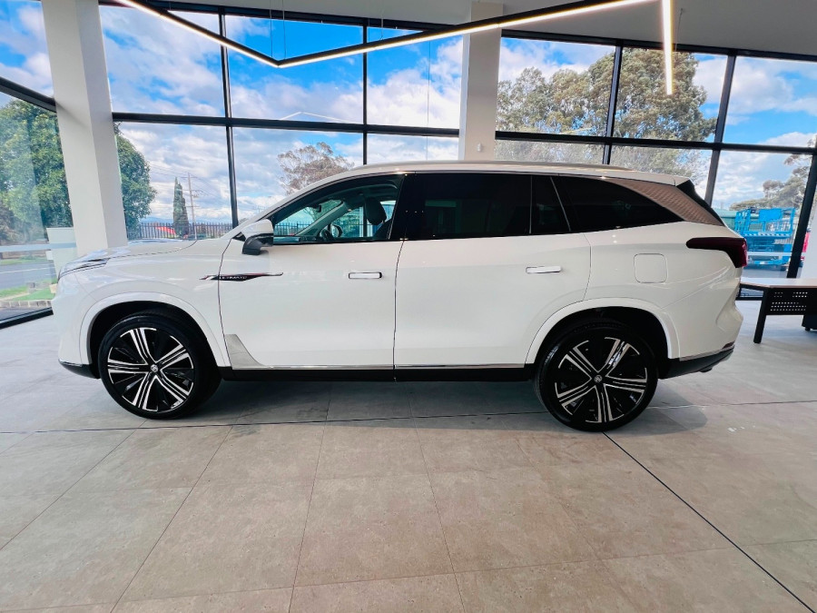 2026 MY25 MG QS IS31 Essence SUV Image 9