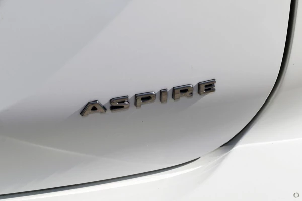 2025 Mitsubishi Outlander ZM Aspire SUV Image 15
