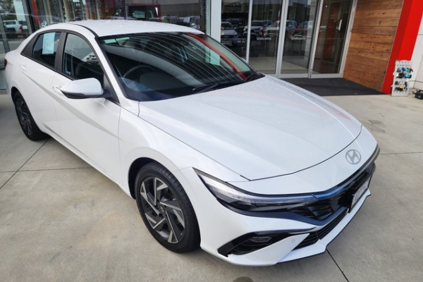 2024 Hyundai i30 CN7.V2 Hybrid Sedan