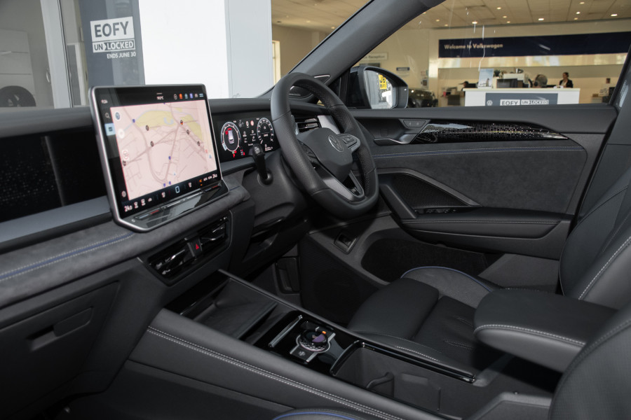 2025 MY26 Volkswagen Tayron R4 195TSI R-Line SUV