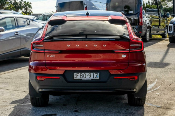 2023 Volvo C40 XK Recharge SUV Image 5