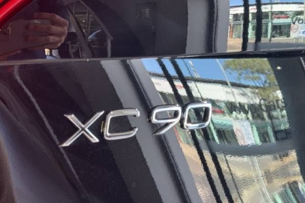 2024 MY25 Volvo XC90 L Series Ultra T8 Plug-In Hybrid SUV Image 5