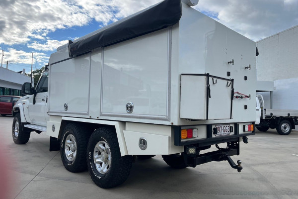2011 MY10 Toyota LandCruiser VDJ79R GXL Cab Chassis Image 5