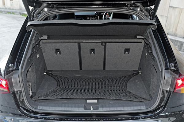 2026 MY25 Audi A3 GY 35 TFSI S line Hatch image 19