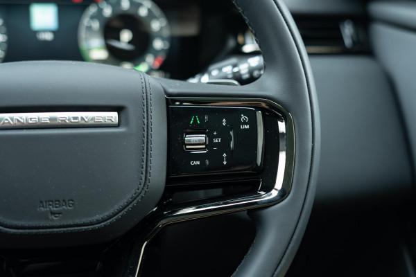 2024 MY25.5 Land Rover Range Rover Velar L560 PHEV P400e Dynamic SE SUV image 11